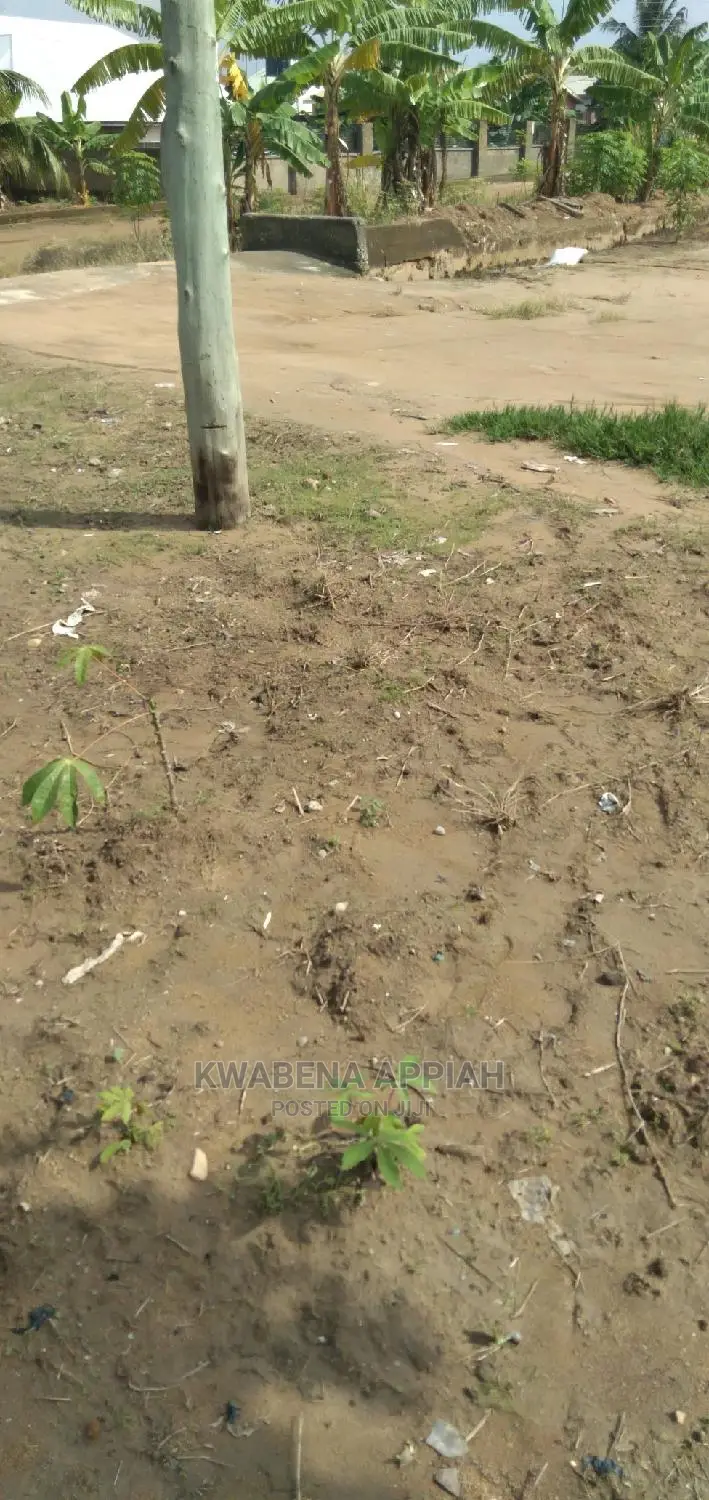 6bdrm House in Mark Estate At, Kumasi Metropolitan for sale