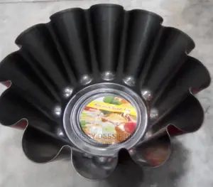Non-Stick Bundt Pan