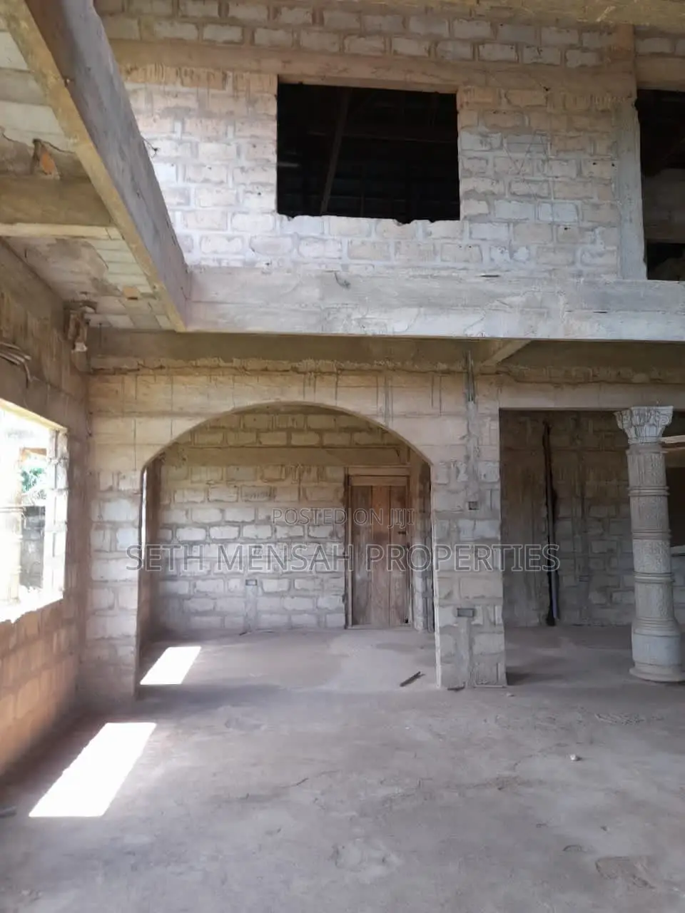 5bdrm House in 5 Bedroom House, Tantra Hills for Sale