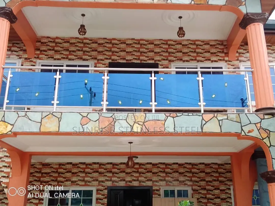 Trusted Shower Glass Partition Fabrication
