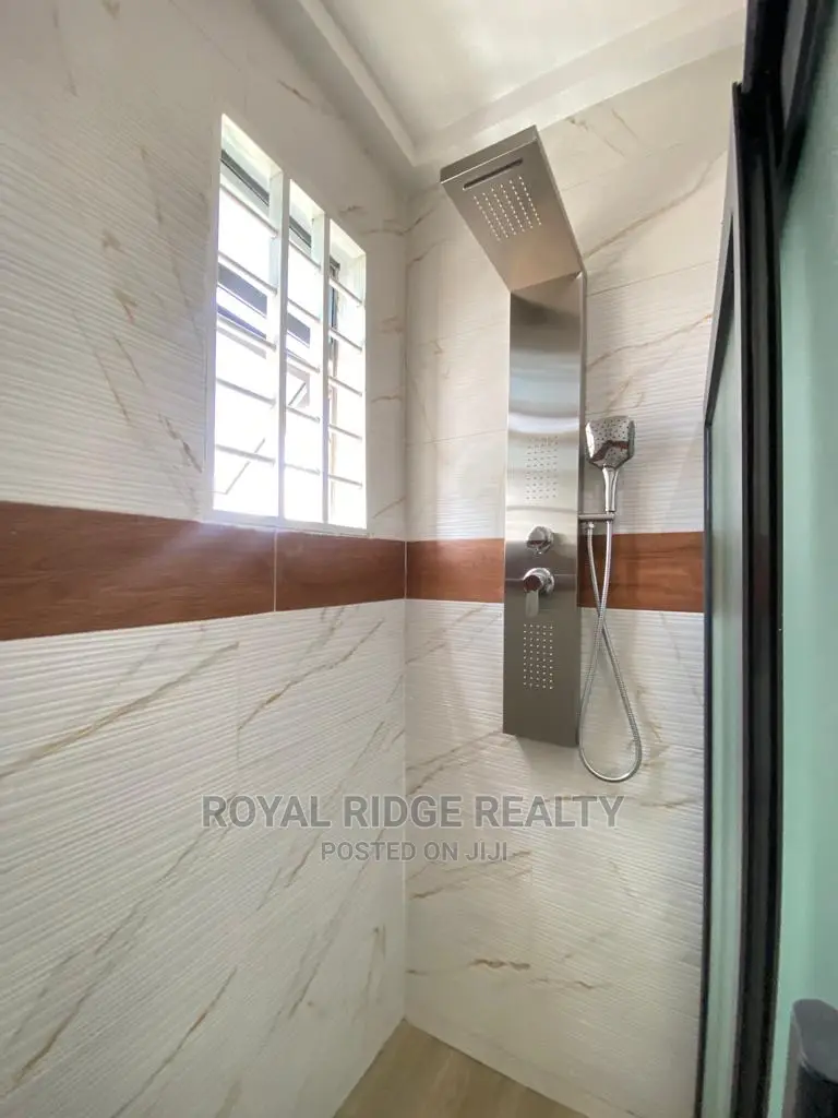 2bdrm Duplex in East Legon School, Accra Metropolitan for sale