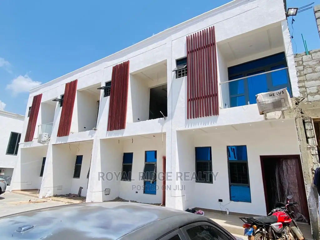 2bdrm Duplex in East Legon School, Accra Metropolitan for sale