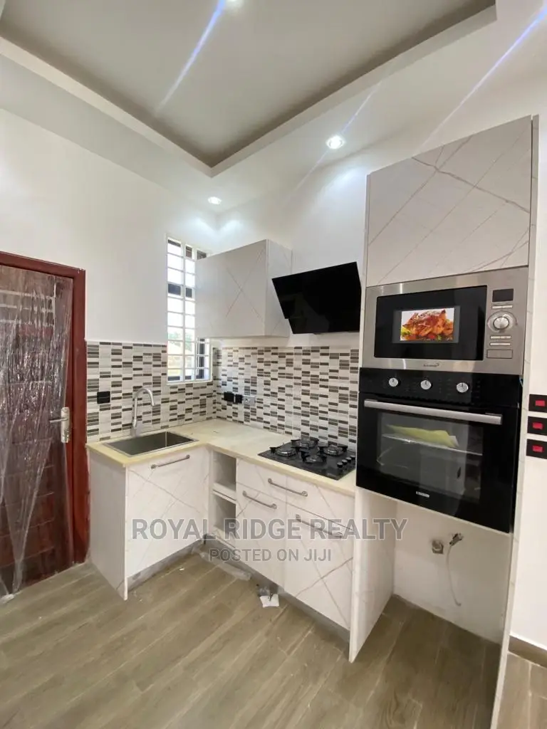 2bdrm Duplex in East Legon School, Accra Metropolitan for sale