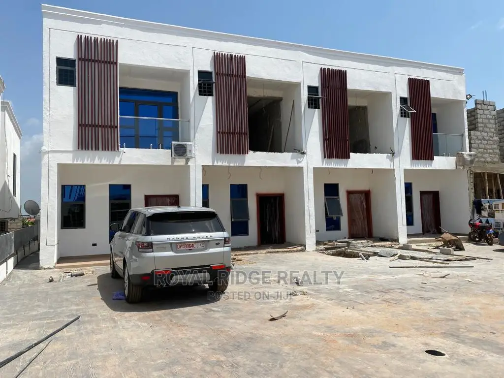 2bdrm Duplex in East Legon School, Accra Metropolitan for sale
