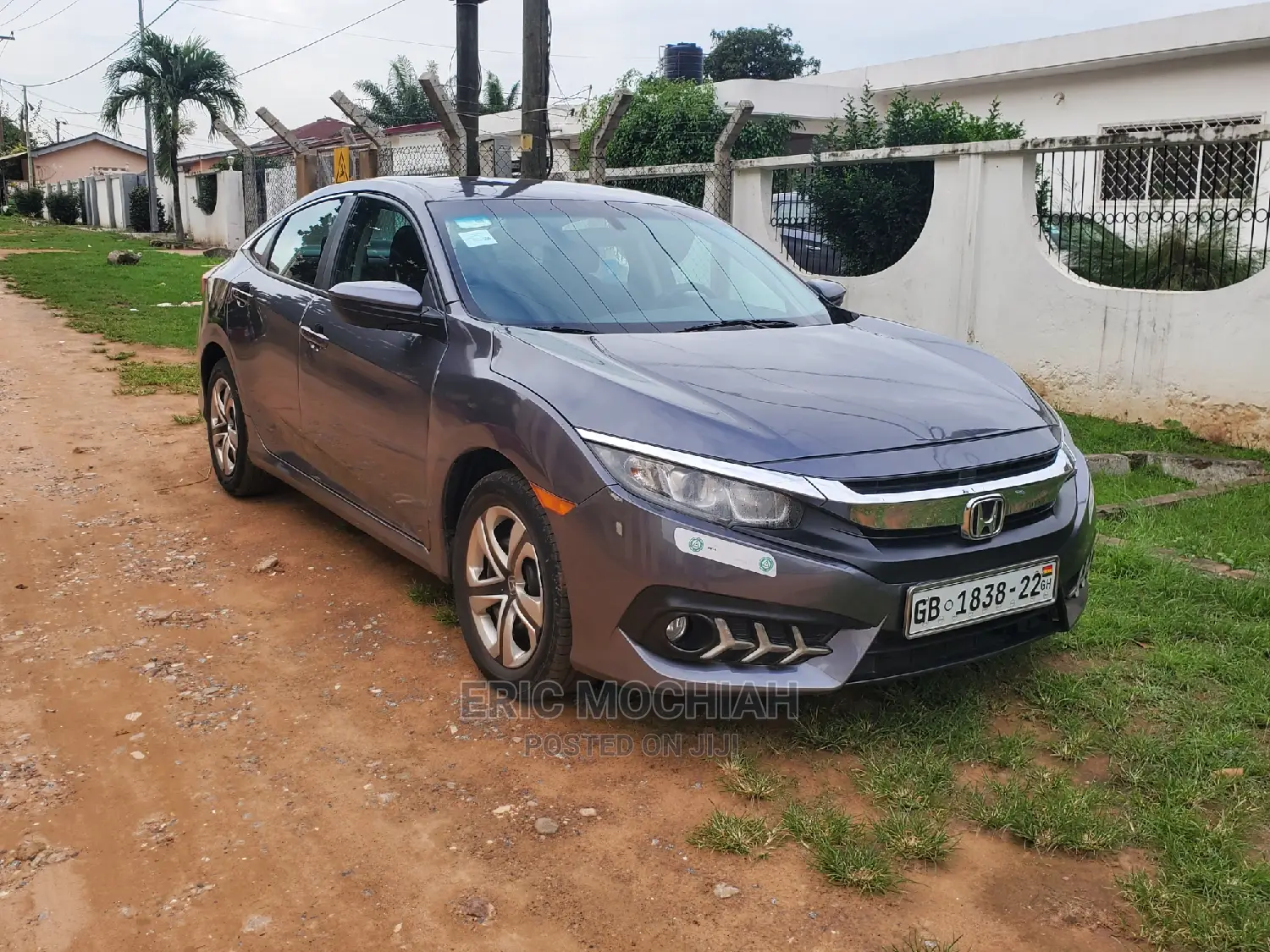 Sleek Honda Civic for Rent