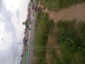 4bdrm Mansion in Kwabenya, Ga East Municipal for Sale