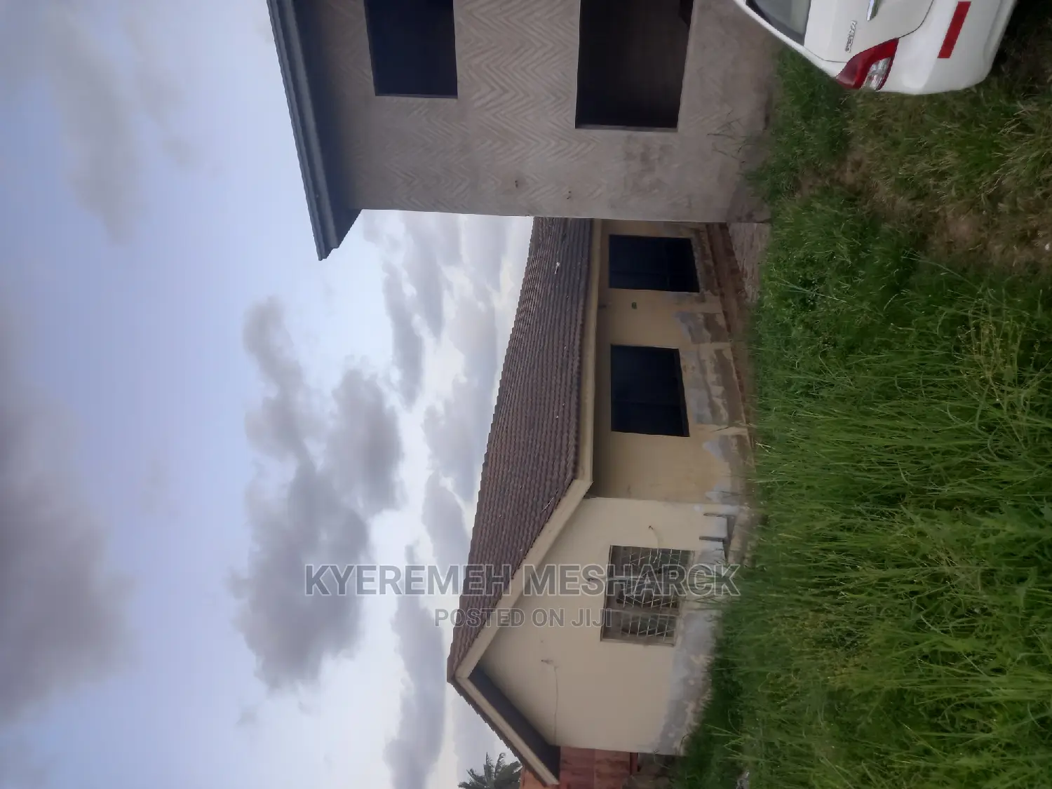 4bdrm Mansion in Kwabenya, Ga East Municipal for Sale