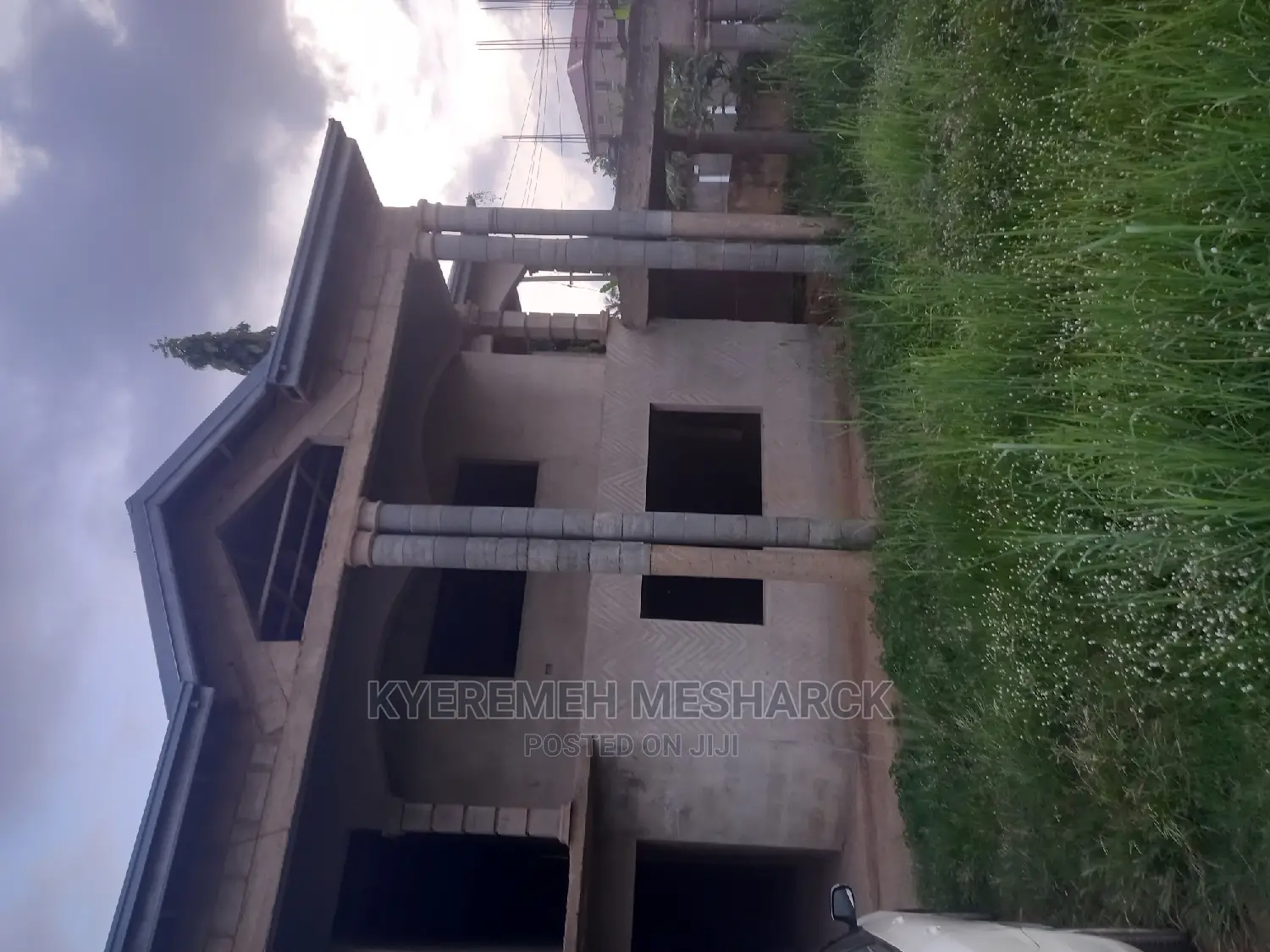 4bdrm Mansion in Kwabenya, Ga East Municipal for Sale