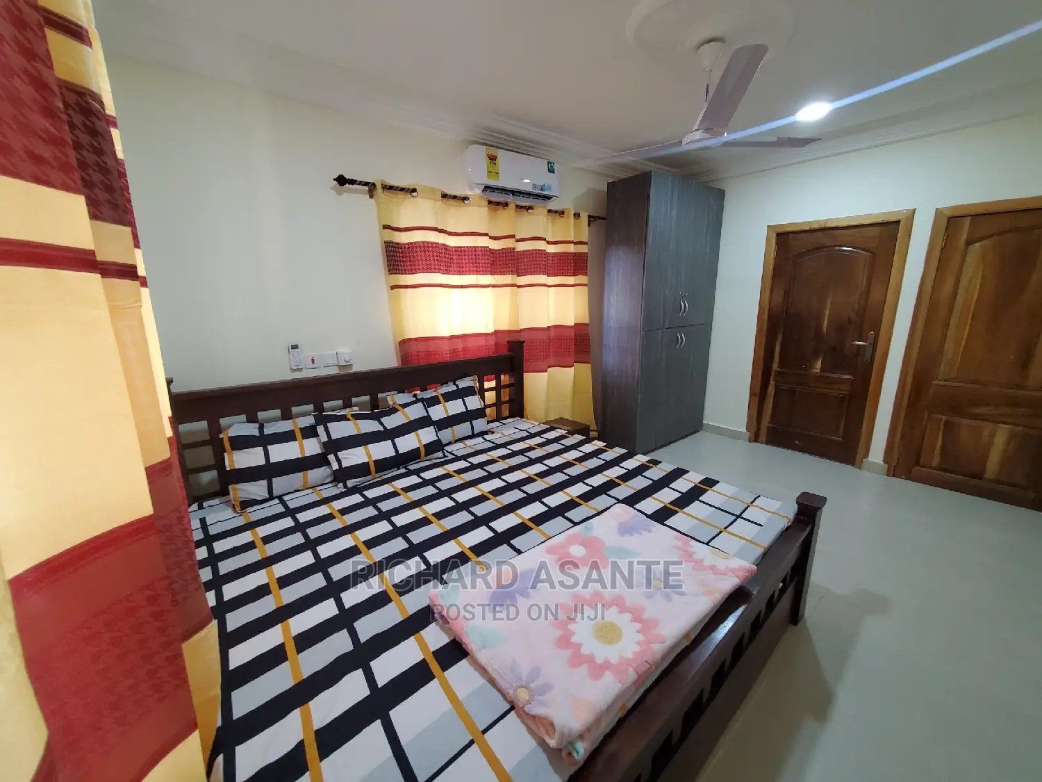 Beautiful 2-Bedroom Self Compound Short Stay at Pokuase
