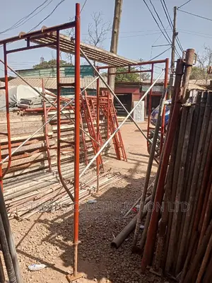 Scaffolds With Wheel for Sale.