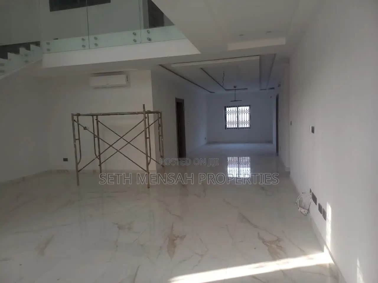 4bdrm House in 4 Bedroom House for for Sale