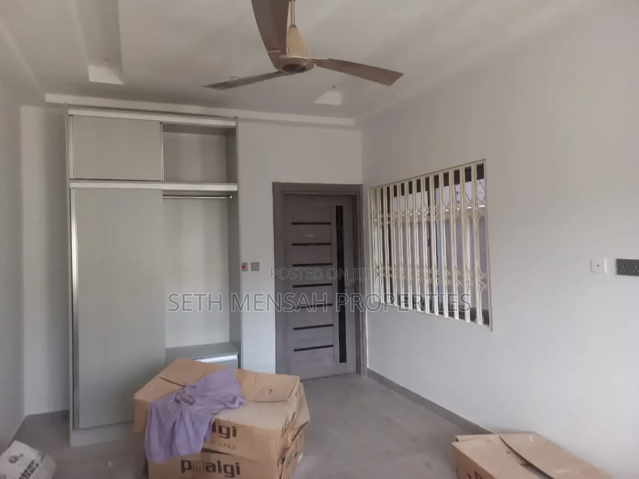 4bdrm House in 4 Bedroom House for for Sale