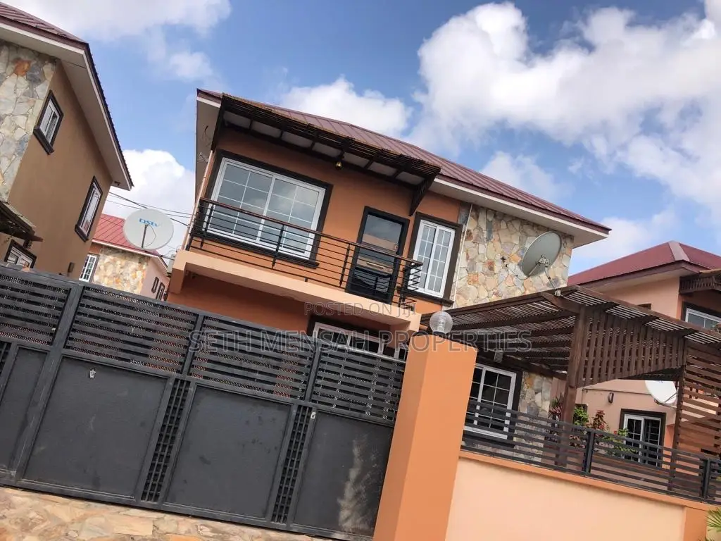 Furnished 3bdrm House in 4 Bedroom House for for Rent