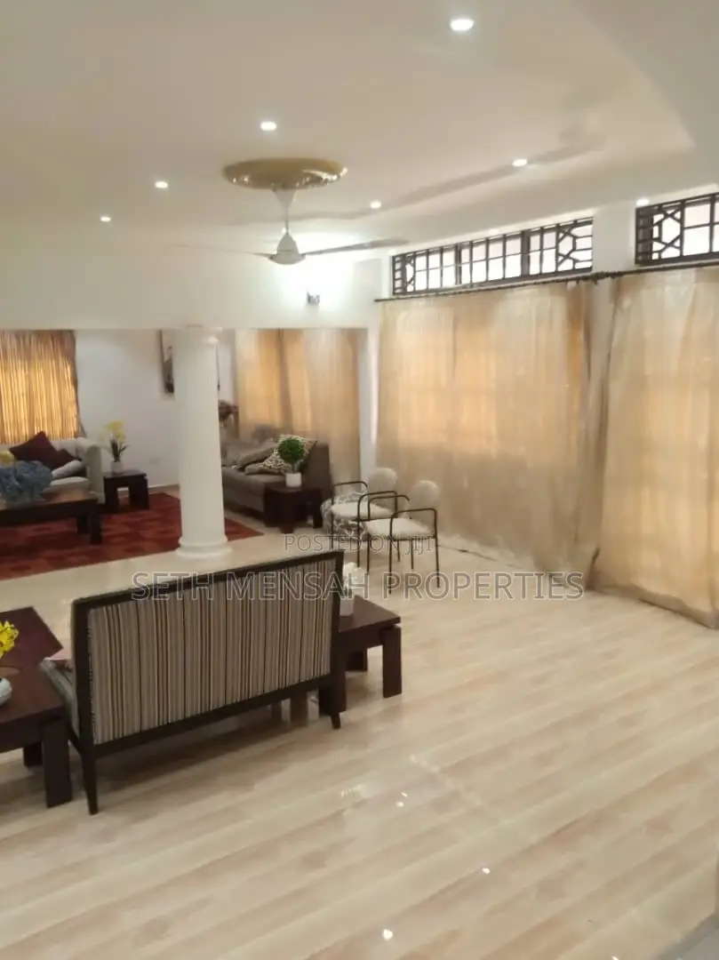 Furnished 8bdrm House in 8 Bedroom Full, West Legon for Rent