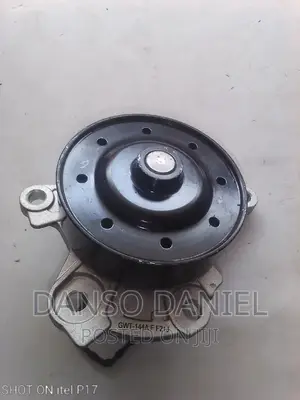 Toyota Corolla 09 Water Pump