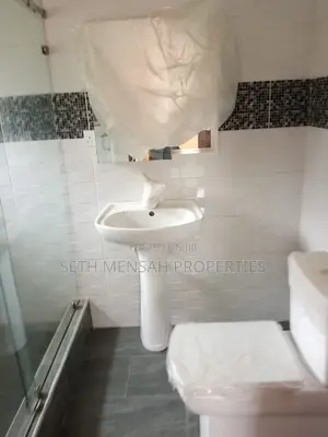 4bdrm House in 4 Bedroom House For, Abelemkpe for Sale