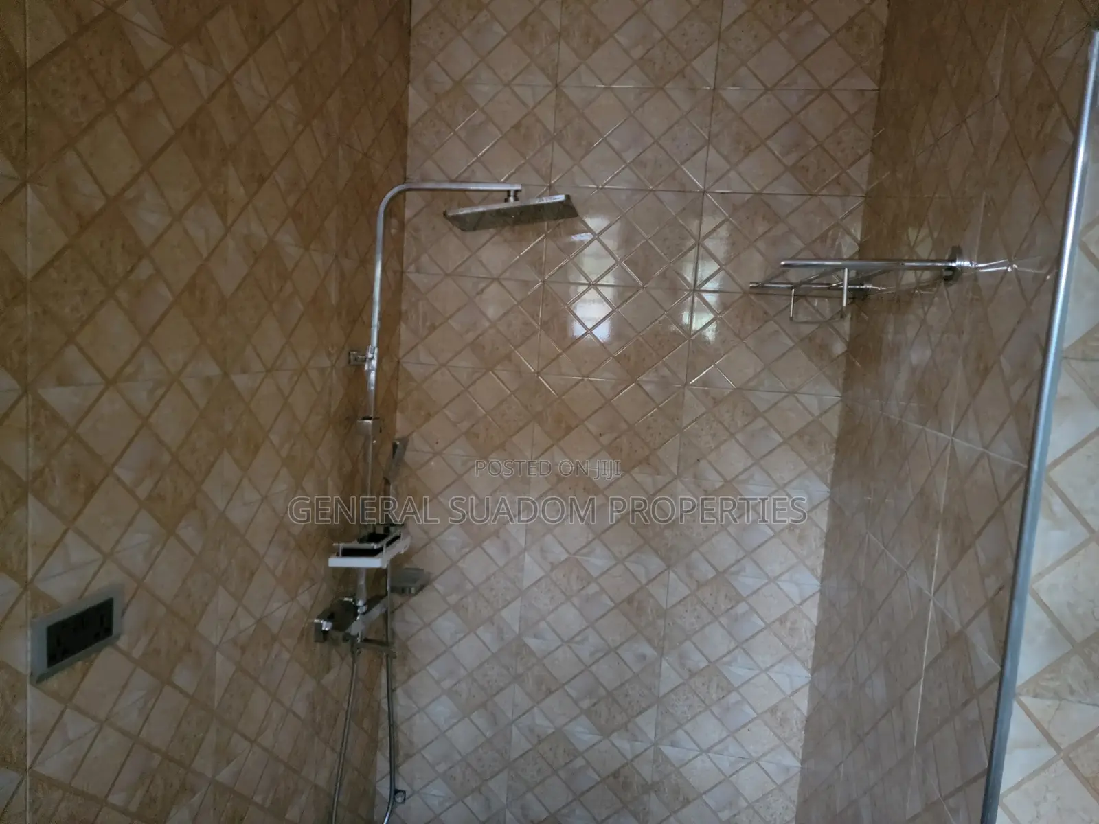2bdrm Apartment in Suadom Properties, Baatsona Total for rent