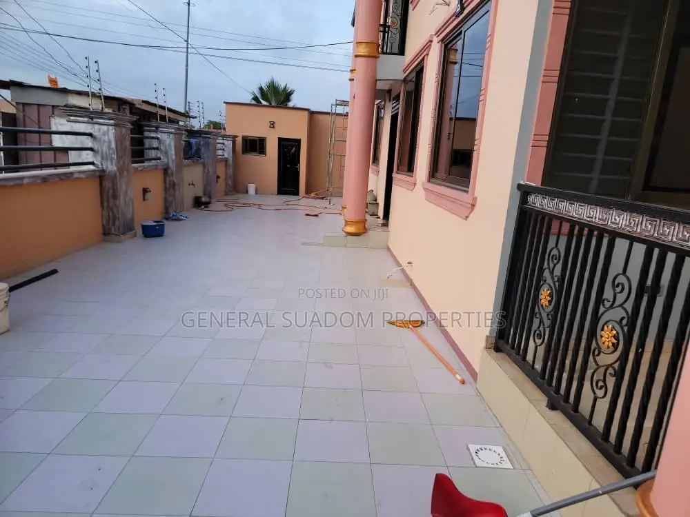 2bdrm Apartment in Suadom Properties, Baatsona Total for rent