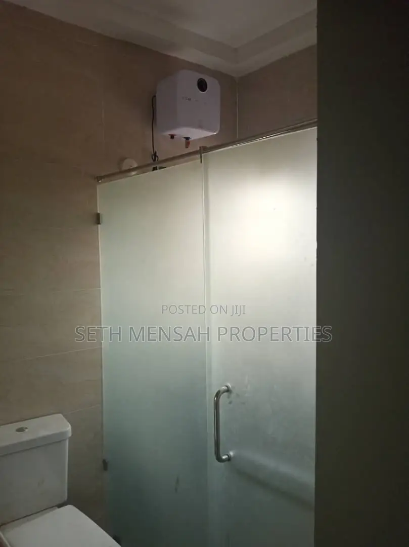 4bdrm House in 4 Bedroom Town House, Haatso for Sale