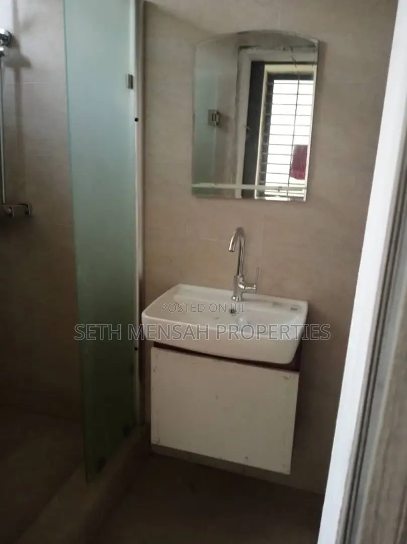 4bdrm House in 4 Bedroom Town House, Haatso for Sale