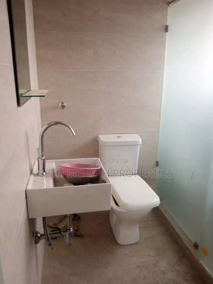 4bdrm House in 4 Bedroom Town House, Haatso for Sale