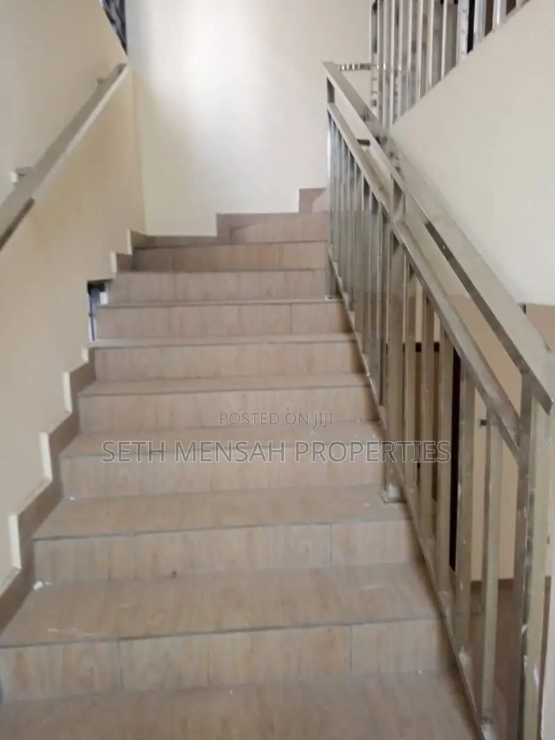 4bdrm House in 4 Bedroom Town House, Haatso for Sale