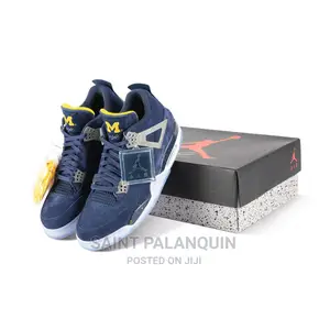 Jordan 4 Sneaker