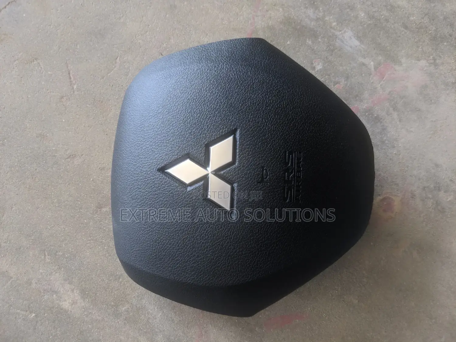Mistubishi Outlander 2014 Airbag Cover