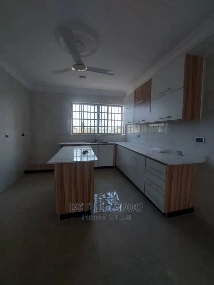 2bdrm Apartment in East Legon for rent