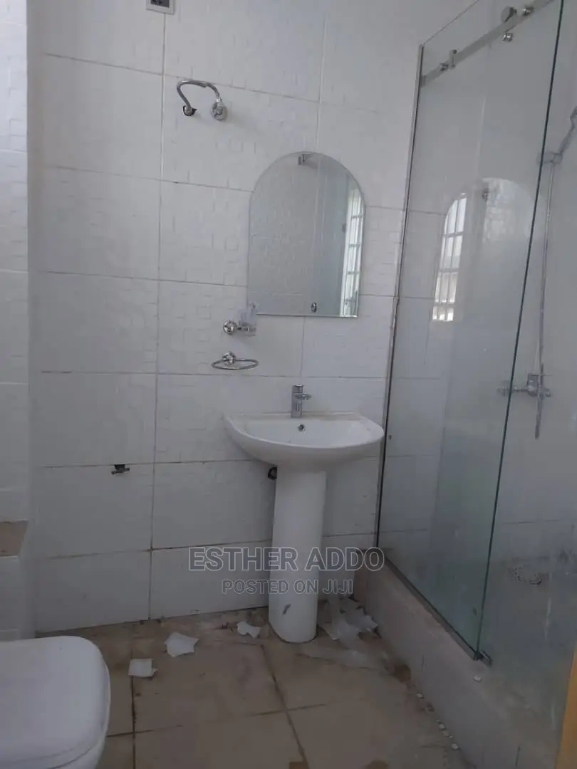 2bdrm Apartment in East Legon for rent