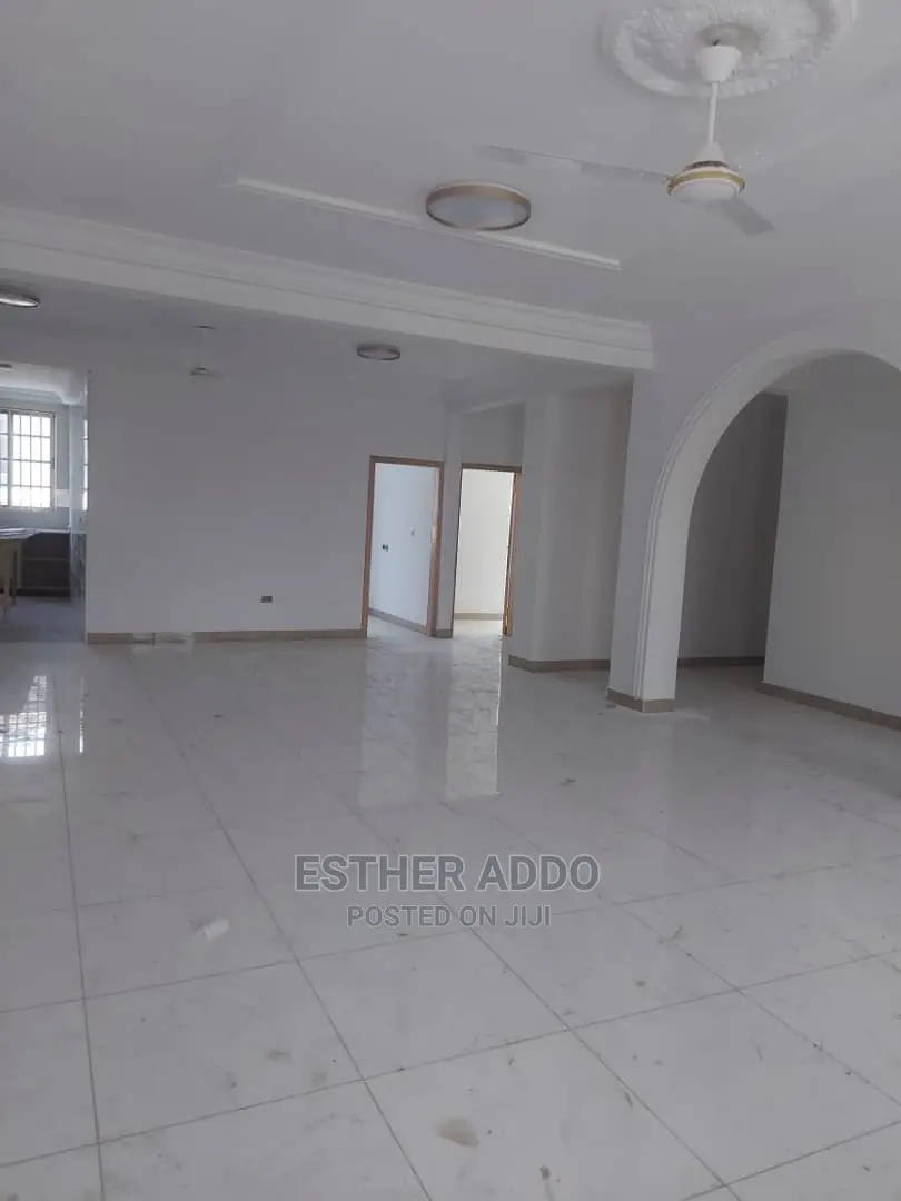 2bdrm Apartment in East Legon for rent