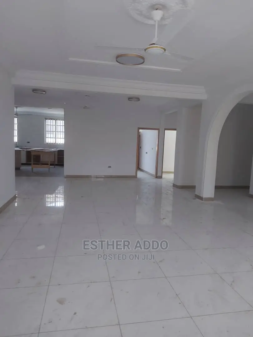 2bdrm Apartment in East Legon for rent