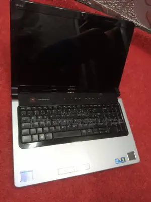 New Laptop Dell Studio XPS 16 (1645) 8GB Intel Core I7 HDD+SSD 750GB