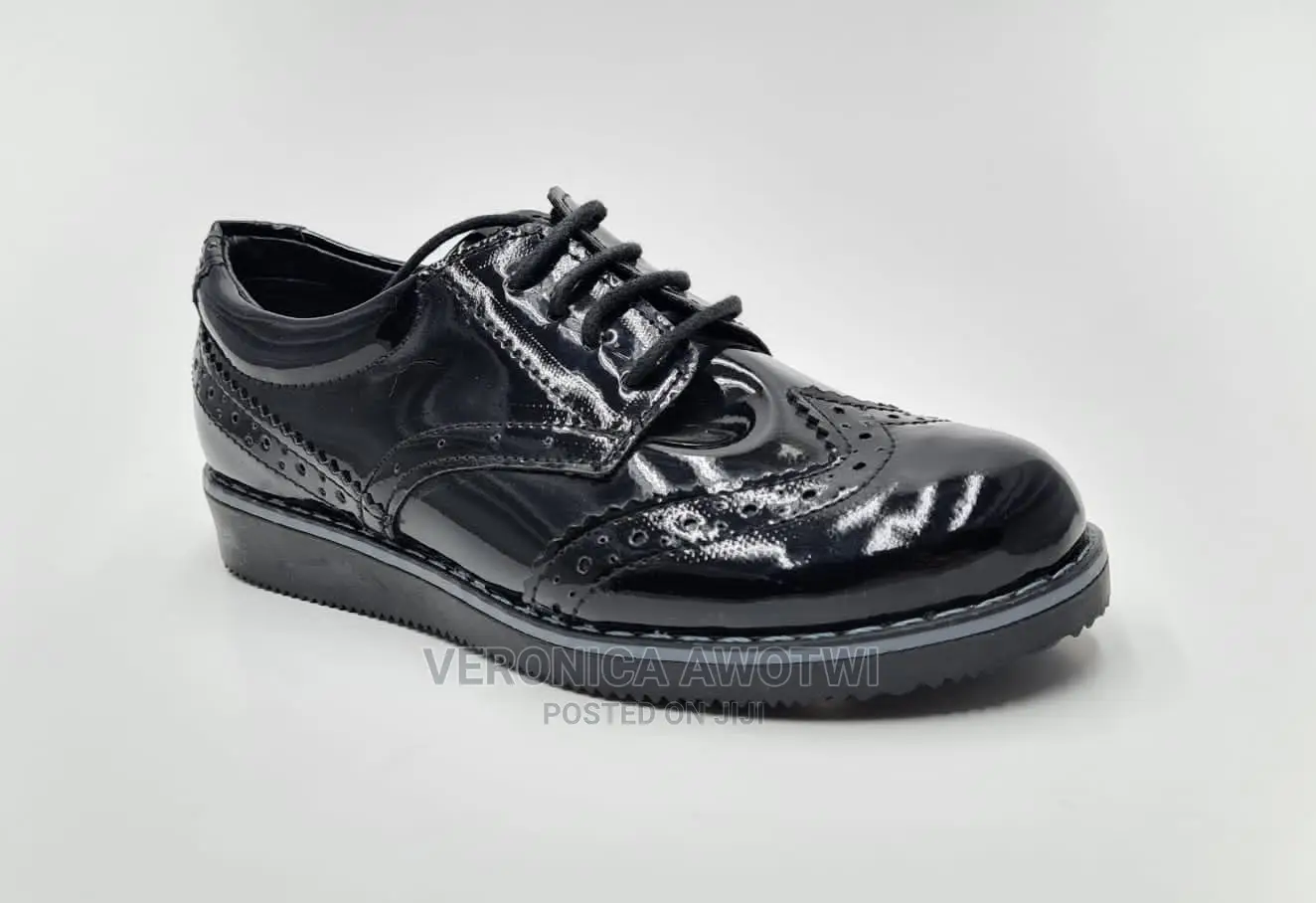 Black Shoe