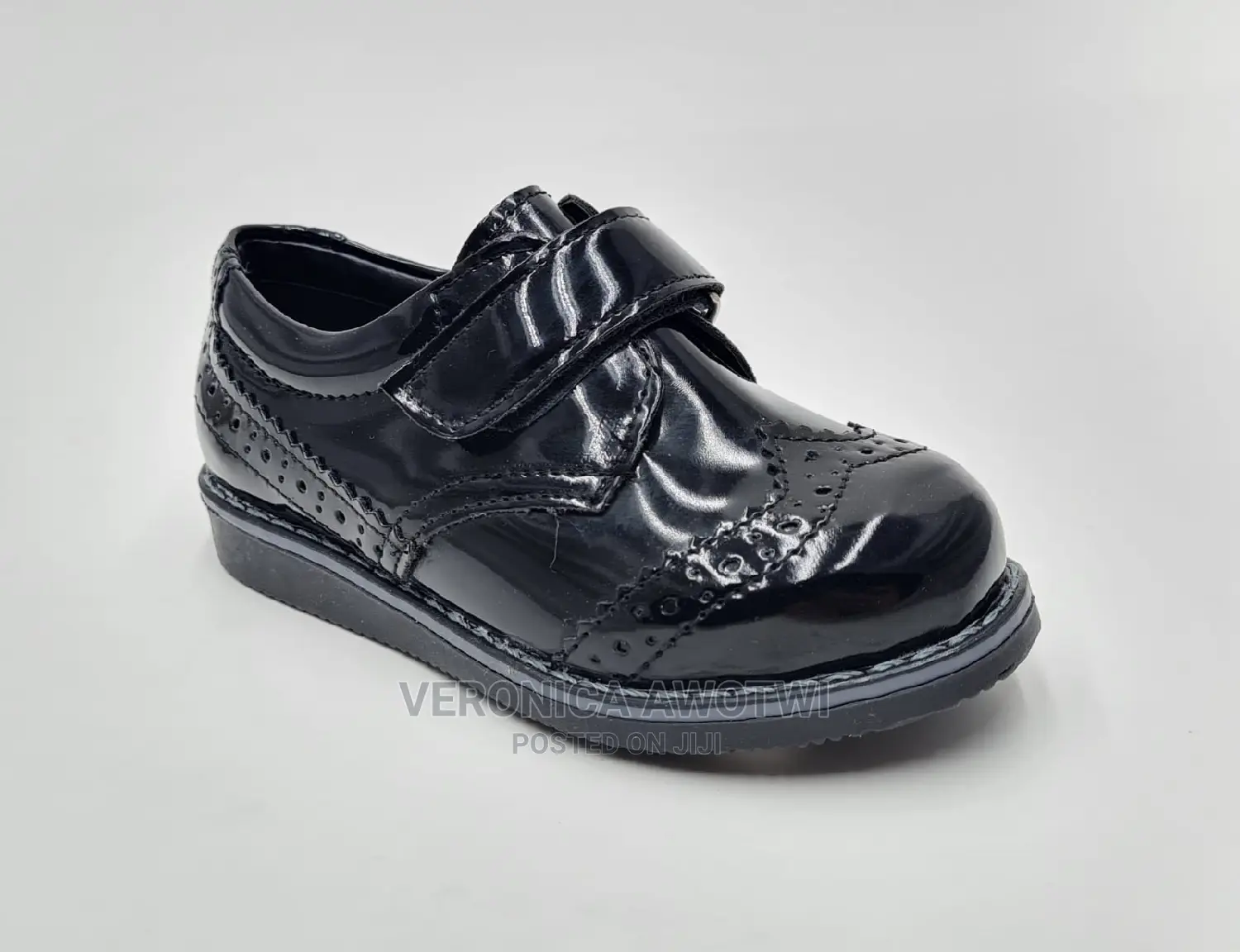 Black Shoe