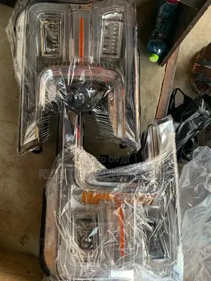Ford F-150 2019 Headlight Pair Led