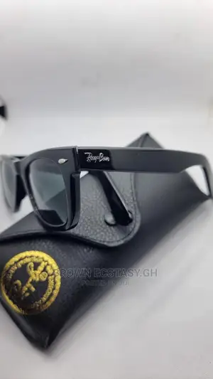 Rayban Wayfarer Sunglasses