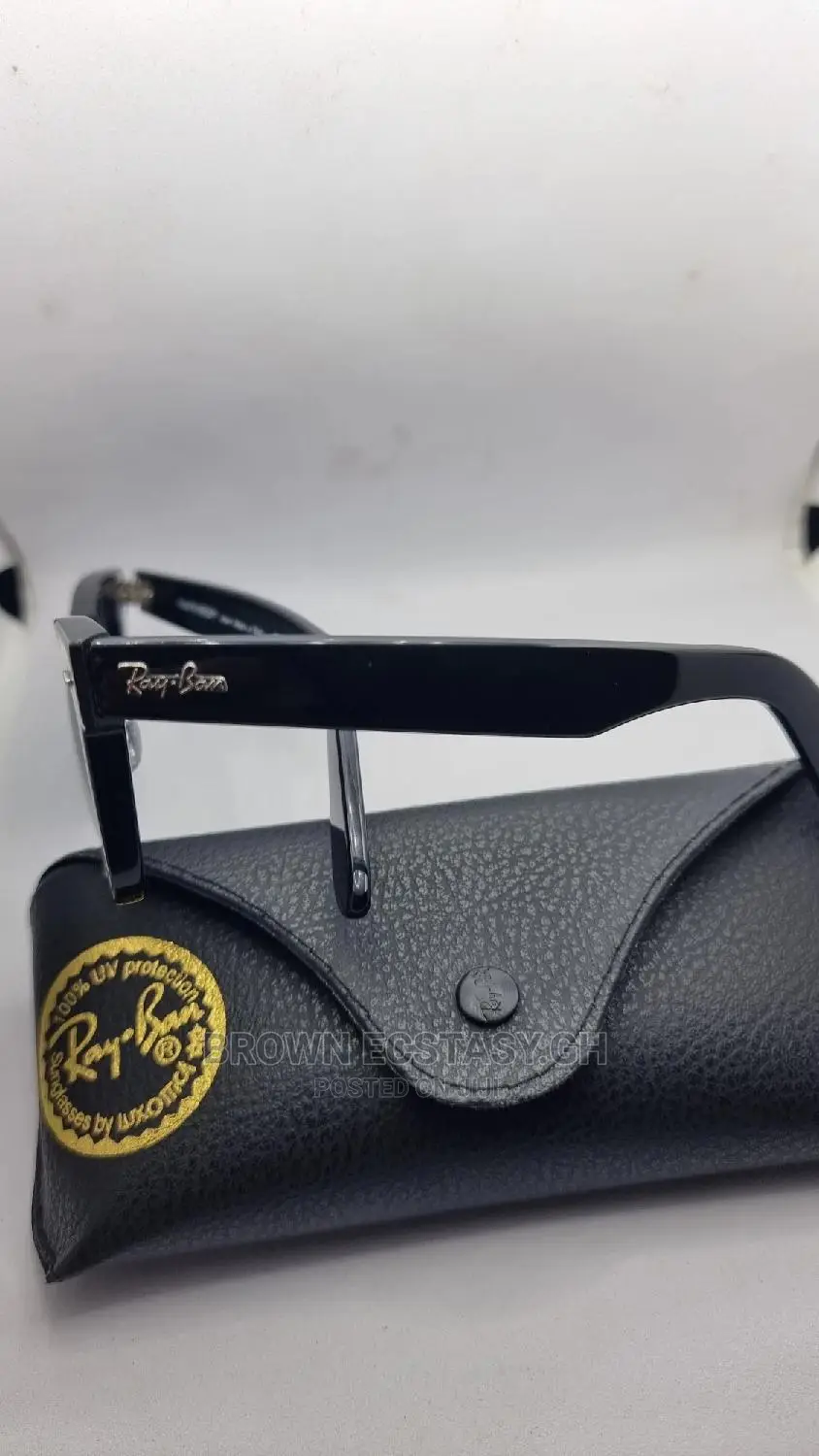 Rayban Wayfarer Sunglasses