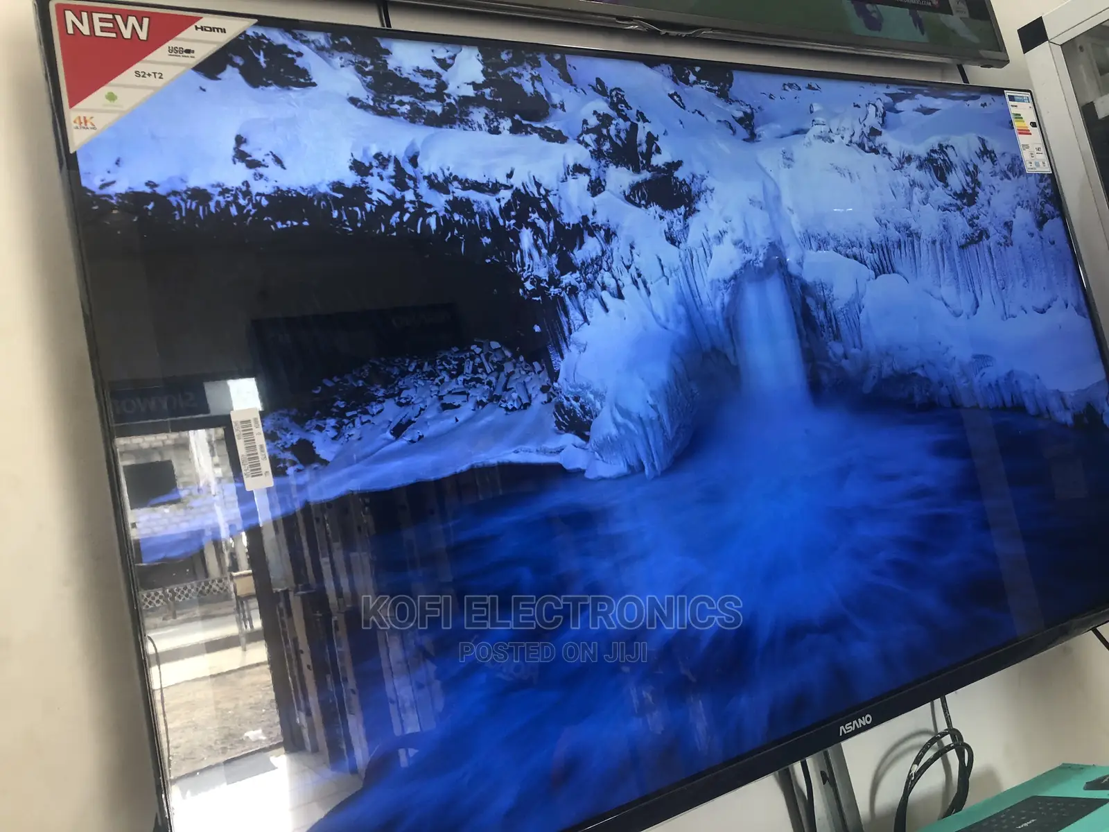 Asano 55′′ UHD Smart Satellite TV – Black[55DS2]