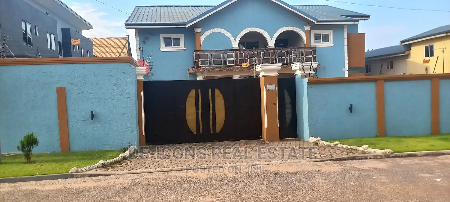 4bdrm Duplex in De-Icons Real Estate, Achimota for rent