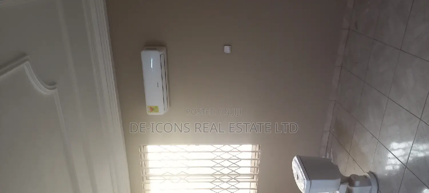 4bdrm Duplex in De-Icons Real Estate, Achimota for rent