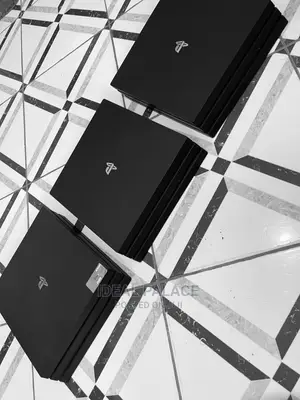 Playstation 4 Pro With 10 Games