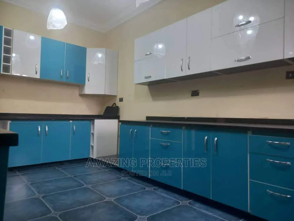 For RENT  FOR RENT
(9) Bedrooms House Storey Self Compound