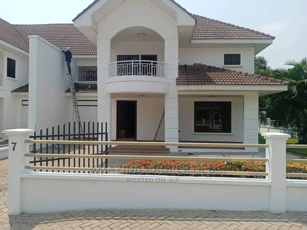 Furnished 4bdrm Farm House in Cantonments for Rent