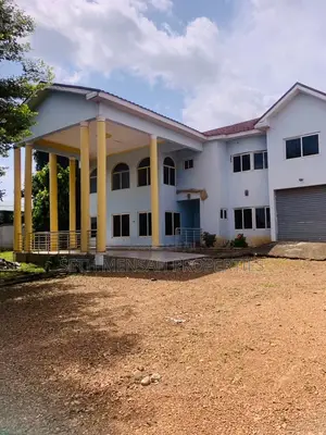 10bdrm House in 12 Bedroom House For, Adenta for rent