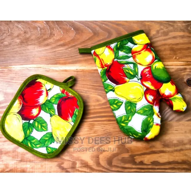 Oven Mitt + Pot Holder