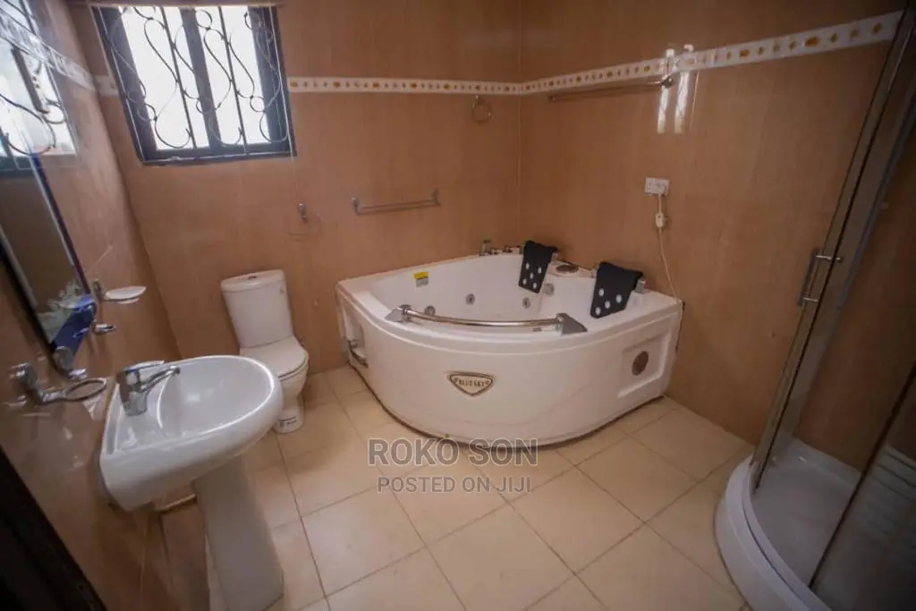 4bdrm House in Dr Roko, East Legon for Sale