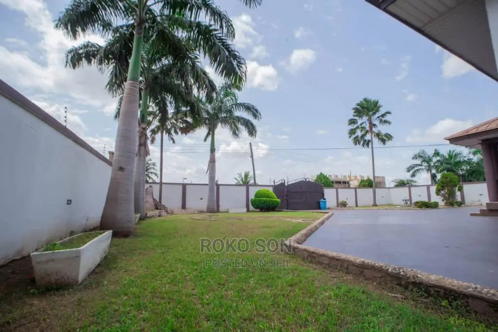 4bdrm House in Dr Roko, East Legon for Sale