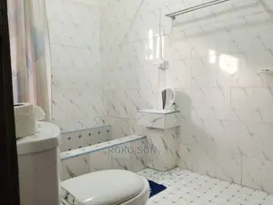 6bdrm Duplex in Dr Roko, West Legon for sale
