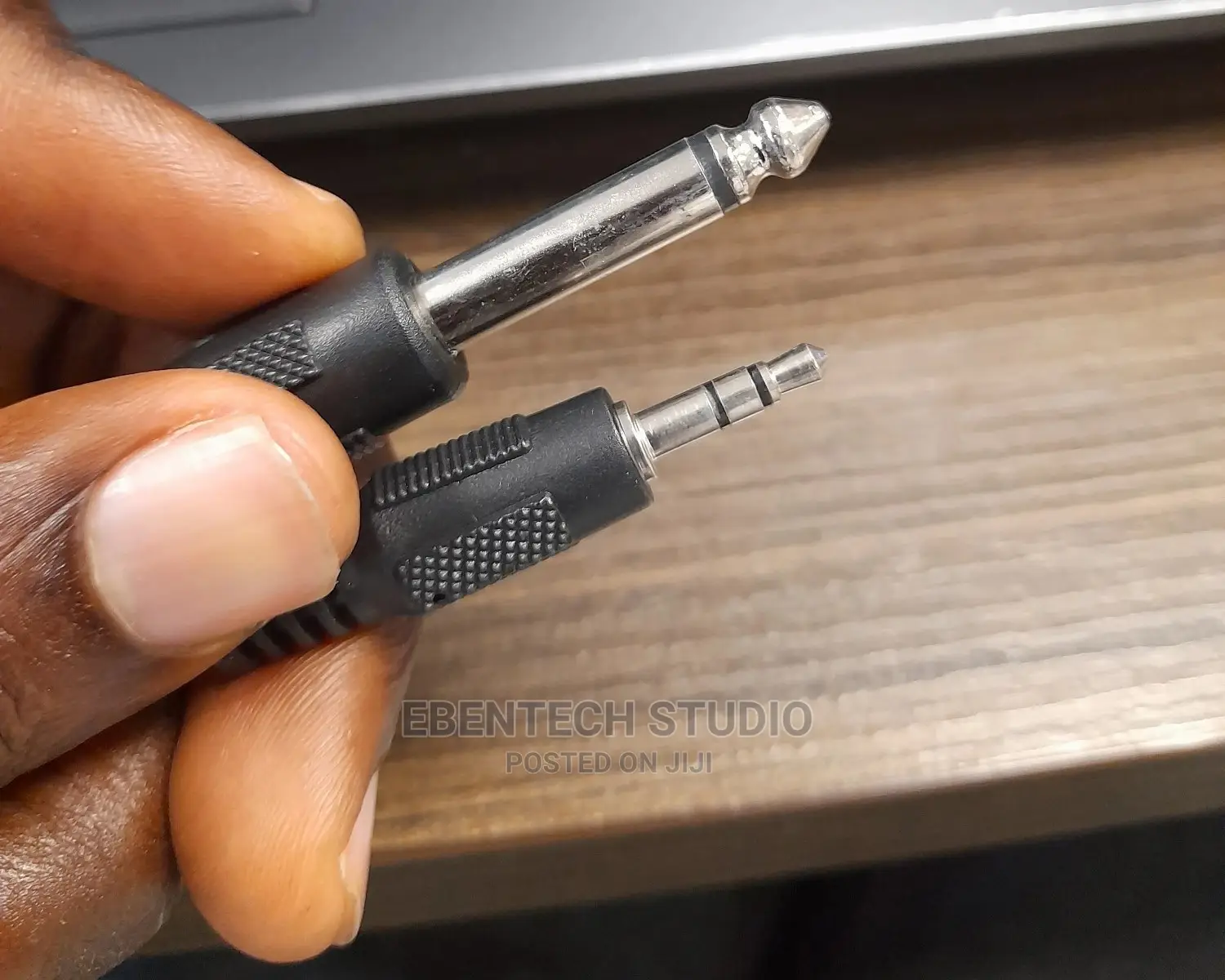 3.5mm Mini Jack to 1/4 Inch Jack Audio Cable